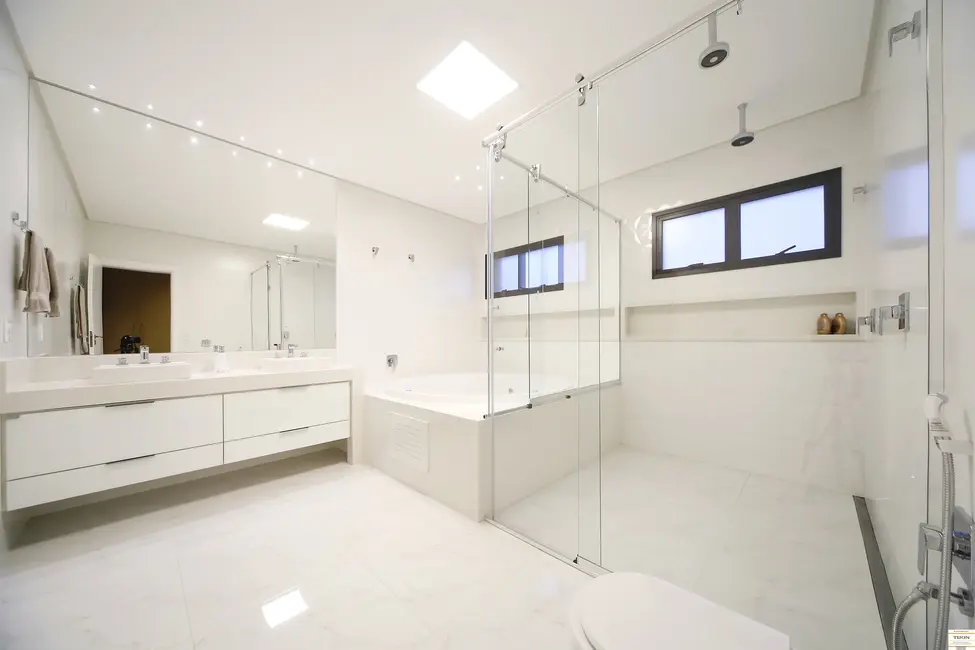 Casa de Condomínio com 4 quartos à venda, 700m2 em Jardim Residencial Saint Patrick, Sorocaba - SP - imagem 8 Foto 8 de Casa de Condomínio com 4 quartos à venda, 700m2 em Jardim Residencial Saint Patrick, Sorocaba - SP