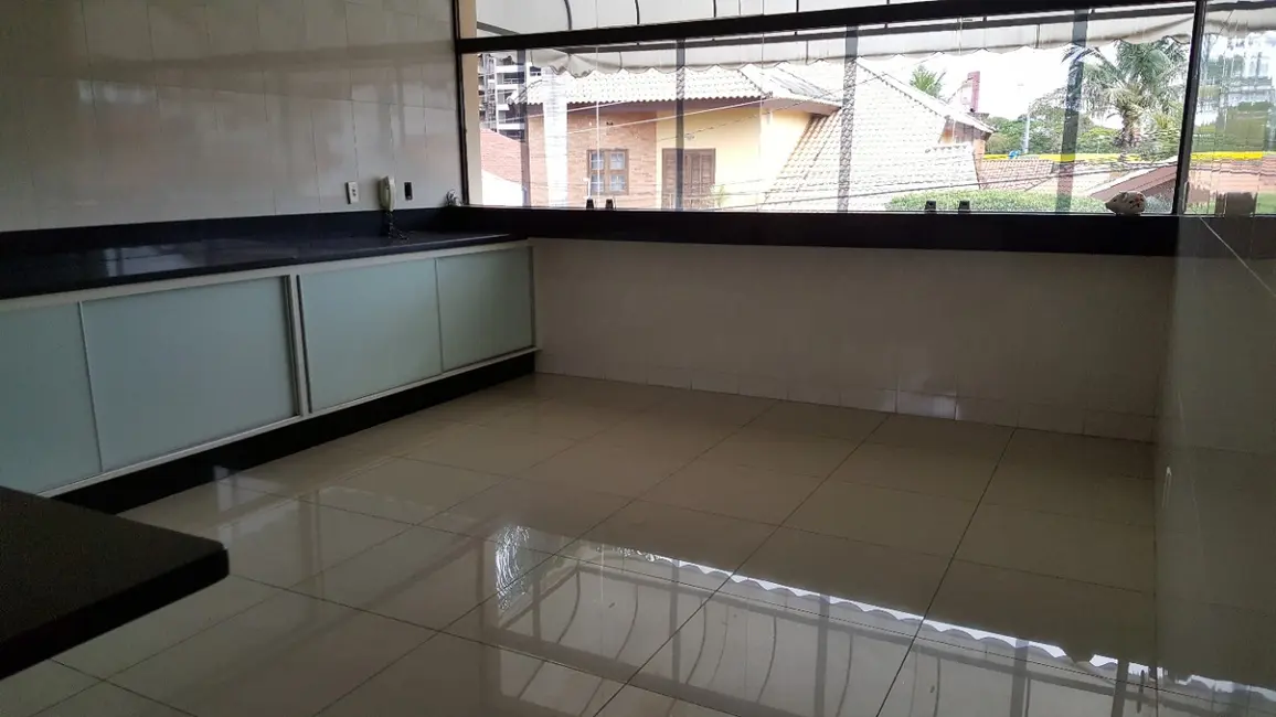 Casa com 6 quartos à venda, 430m2 em Jardim Santa Rosália, Sorocaba - SP - imagem 6 Foto 6 de Casa com 6 quartos à venda, 430m2 em Jardim Santa Rosália, Sorocaba - SP