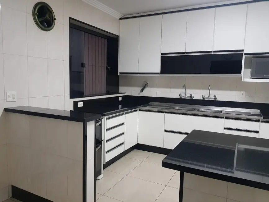 Foto 2 de Casa com 6 quartos à venda, 430m2 em Jardim Santa Rosália, Sorocaba - SP