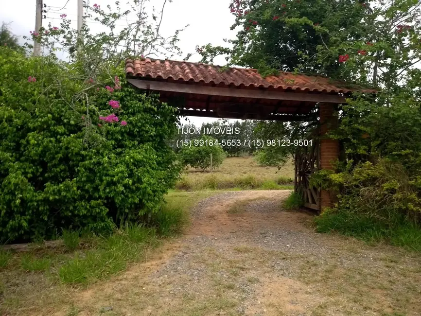 Foto 3 de Chácara com 5 quartos à venda, 651m2 em Salto De Pirapora - SP