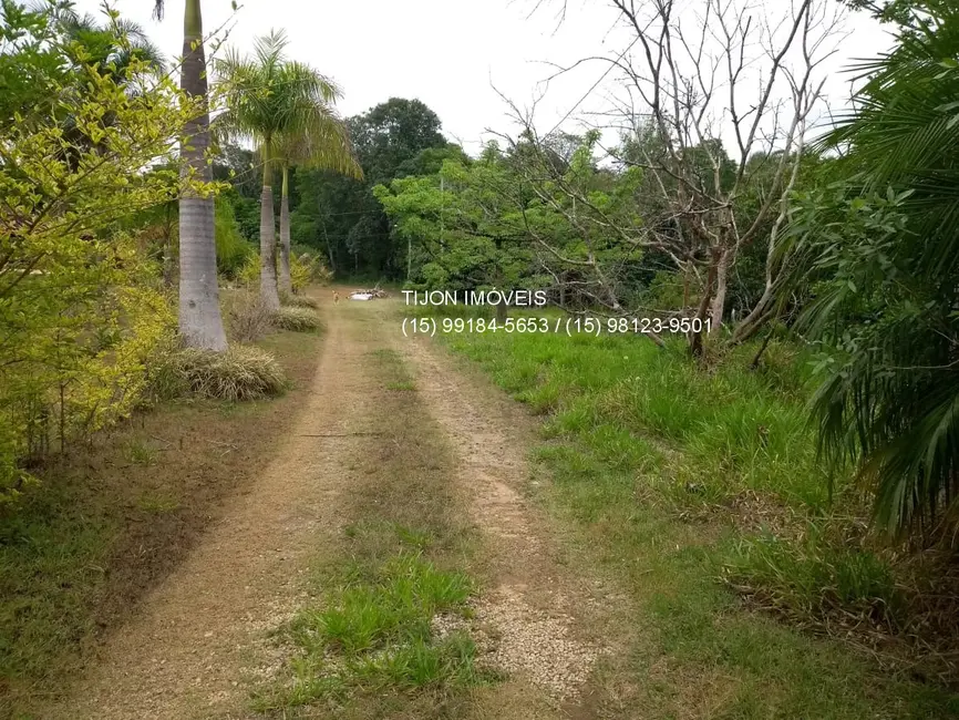 Foto 2 de Chácara com 5 quartos à venda, 651m2 em Salto De Pirapora - SP