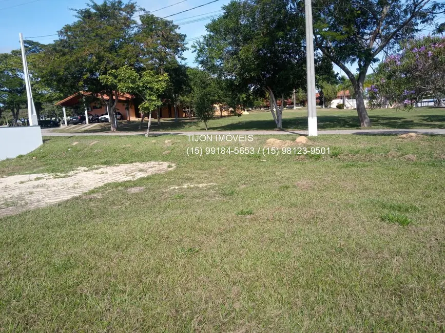Foto 4 de Terreno / Lote à venda, 800m2 em Aracoiaba Da Serra - SP