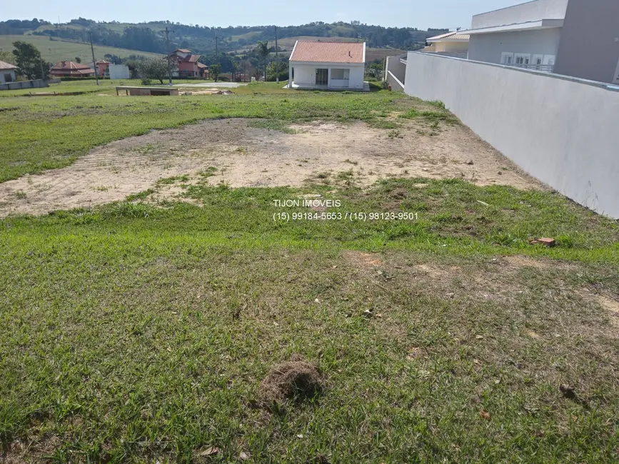 Foto 3 de Terreno / Lote à venda, 800m2 em Aracoiaba Da Serra - SP