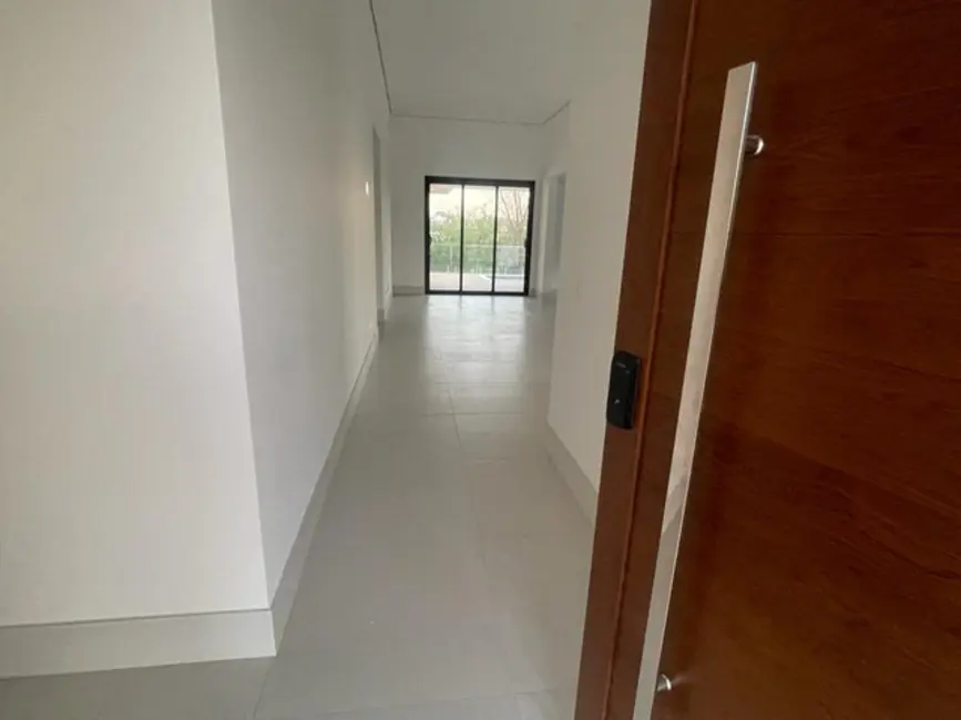 Foto 7 de Casa de Condomínio com 3 quartos à venda, 231m2 em Votorantim - SP