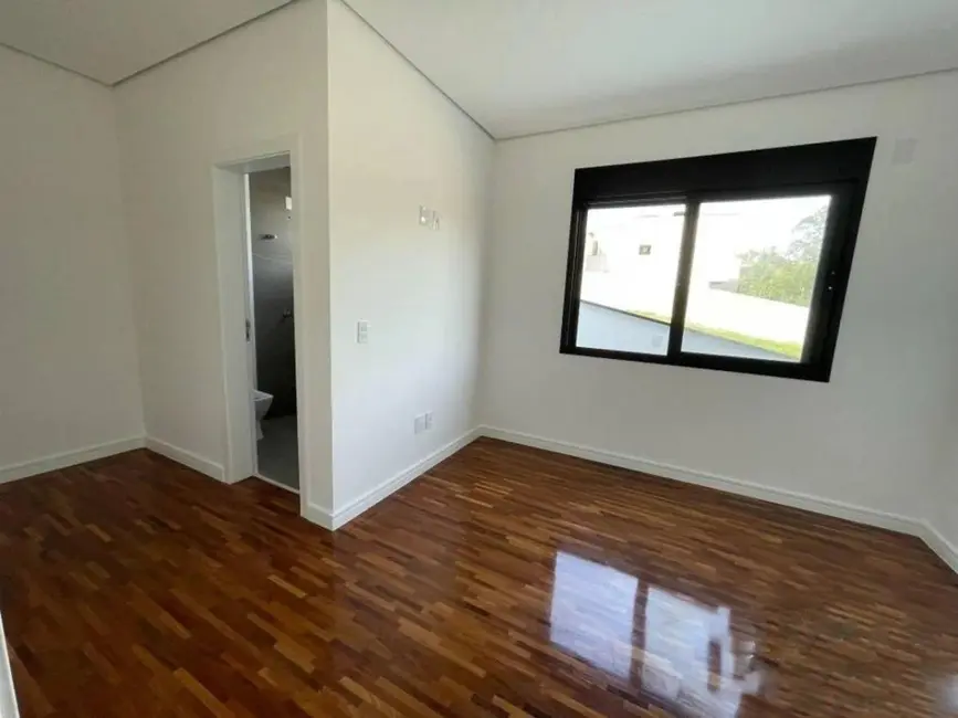 Foto 8 de Casa de Condomínio com 3 quartos à venda, 231m2 em Votorantim - SP