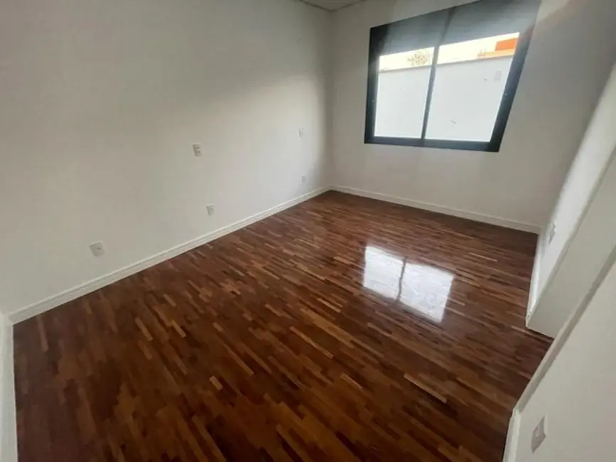 Foto 9 de Casa de Condomínio com 3 quartos à venda, 231m2 em Votorantim - SP