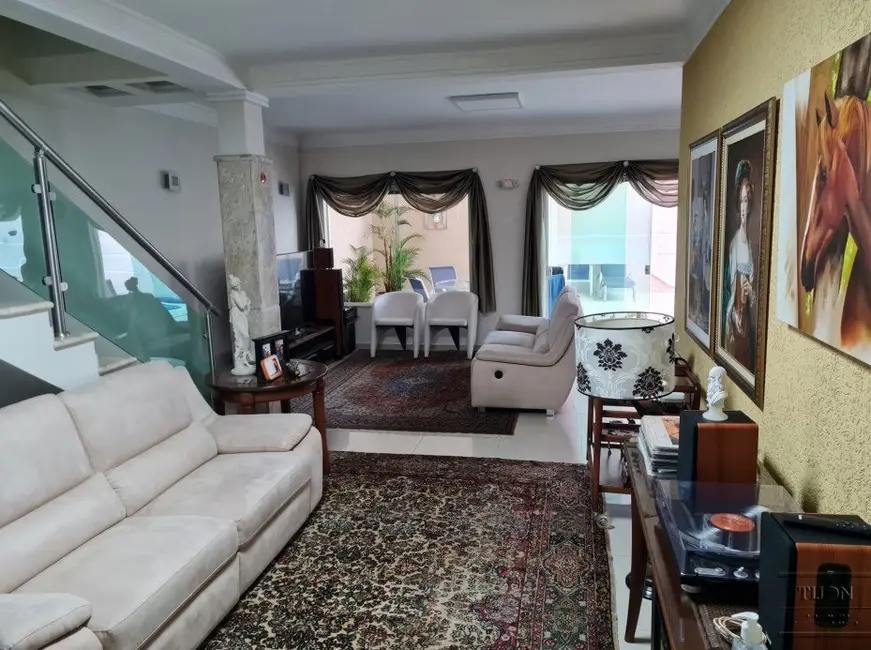 Casa de Condomínio com 5 quartos à venda, 450m2 em Granja Olga III, Sorocaba - SP - imagem 4 Foto 4 de Casa de Condomínio com 5 quartos à venda, 450m2 em Granja Olga III, Sorocaba - SP