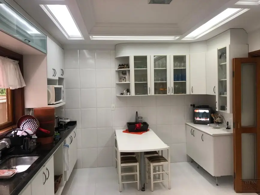 Foto 6 de Casa de Condomínio com 3 quartos à venda, 300m2 em Granja Olga I, Sorocaba - SP