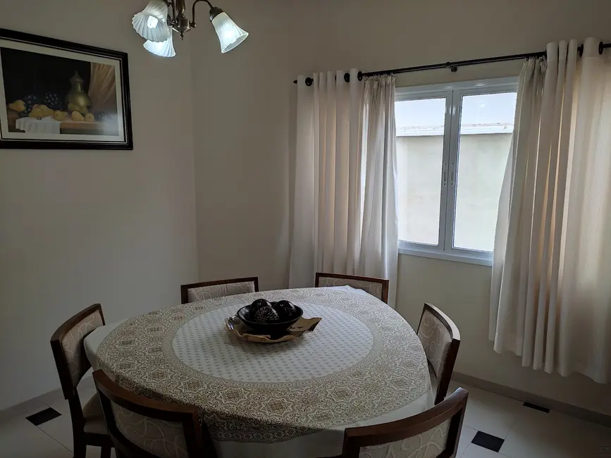 Foto 7 de Casa de Condomínio com 3 quartos à venda, 248m2 em Aracoiaba Da Serra - SP