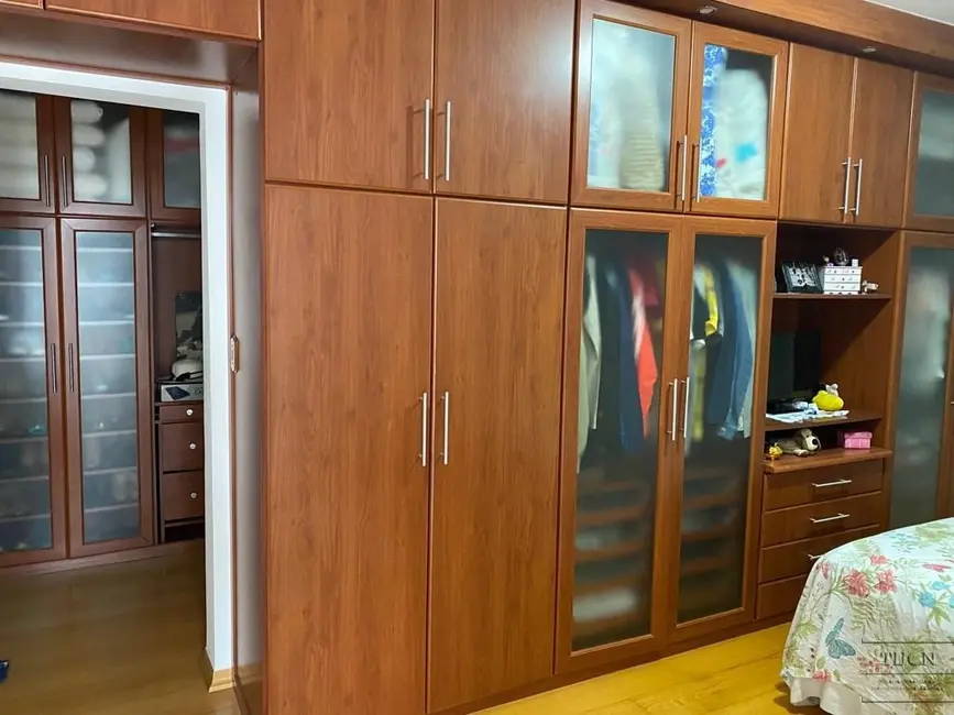 Casa de Condomínio com 3 quartos à venda, 355m2 em Jardim Ibiti do Paço, Sorocaba - SP - imagem 5 Foto 5 de Casa de Condomínio com 3 quartos à venda, 355m2 em Jardim Ibiti do Paço, Sorocaba - SP