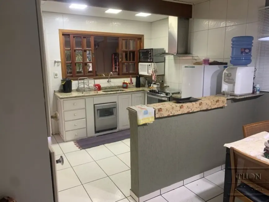 Casa de Condomínio com 3 quartos à venda, 320m2 em Jardim Ibiti do Paço, Sorocaba - SP - imagem 6 Foto 6 de Casa de Condomínio com 3 quartos à venda, 320m2 em Jardim Ibiti do Paço, Sorocaba - SP