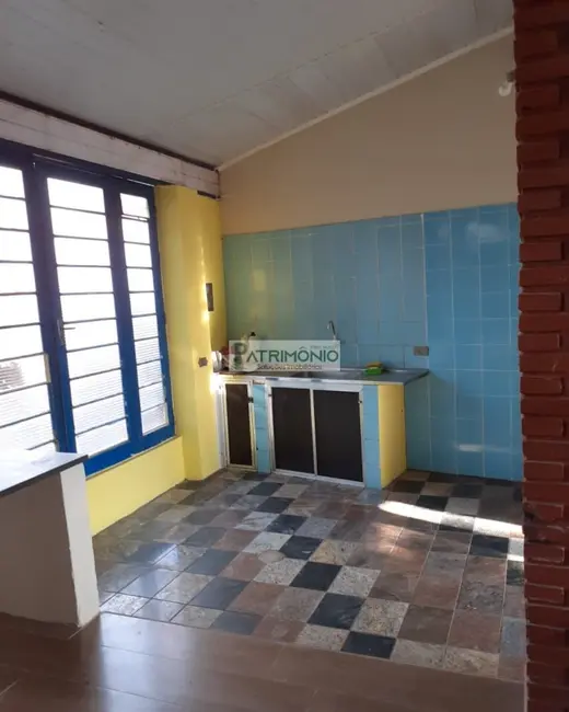 Foto 8 de Casa com 2 quartos à venda, 244m2 em Jaguariuna - SP