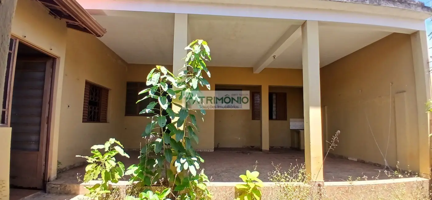 Foto 3 de Sala Comercial com 3 quartos à venda, 230m2 em Jaguariuna - SP