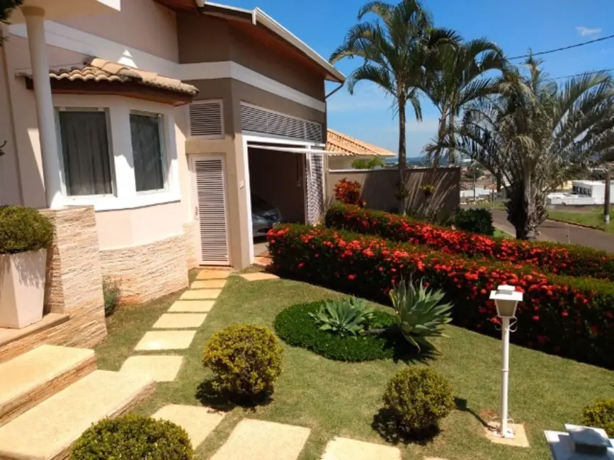 Foto 4 de Casa de Condomínio com 3 quartos à venda, 484m2 em Jaguariuna - SP