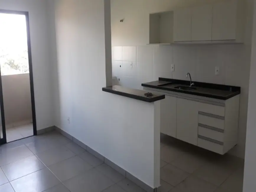 Foto 1 de Apartamento com 2 quartos à venda, 55m2 em Jaguariuna - SP
