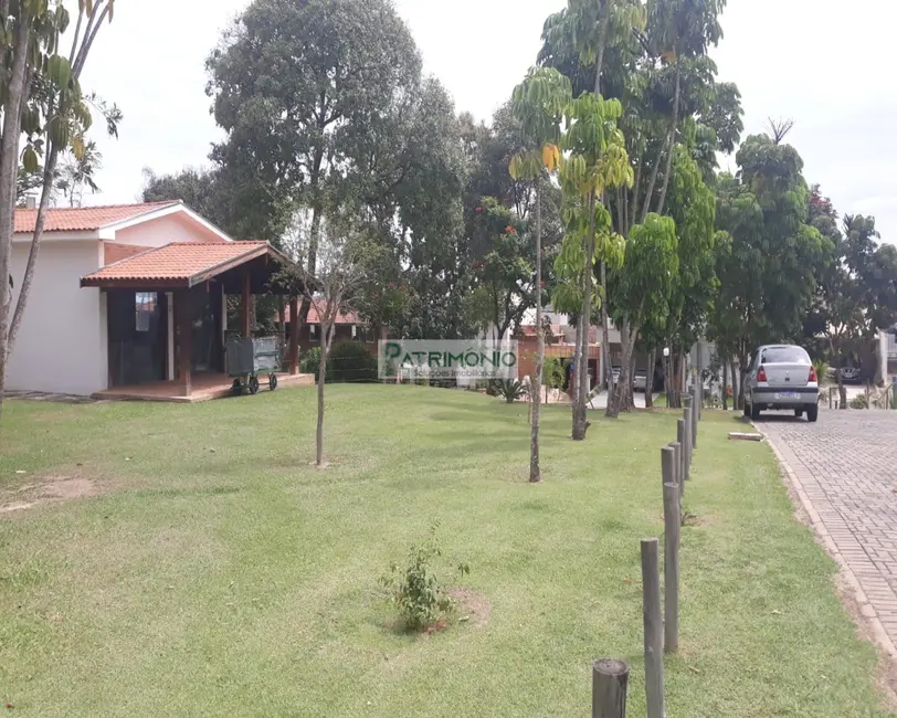 Foto 1 de Terreno / Lote à venda, 547m2 em Jaguariuna - SP