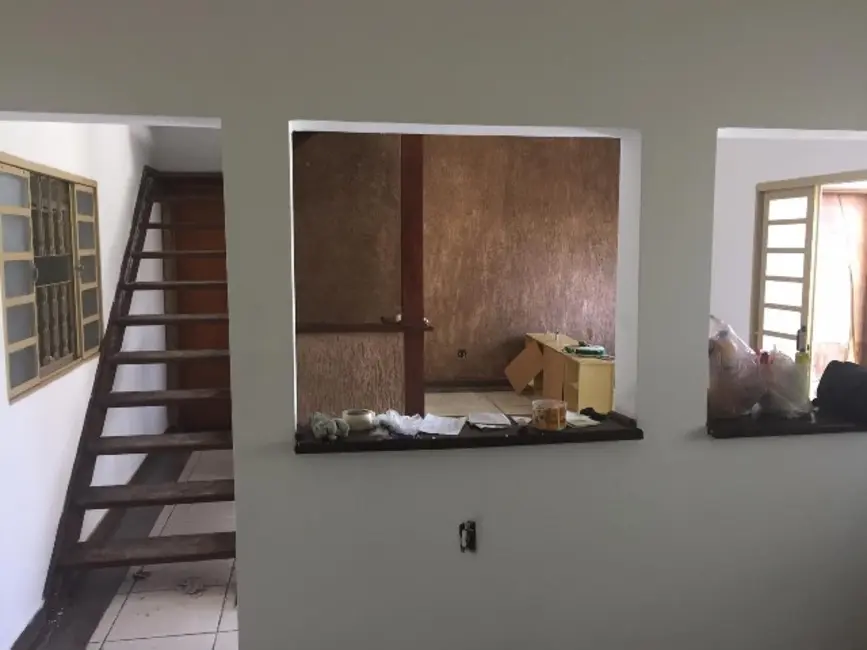 Foto 5 de Chácara com 3 quartos à venda, 310m2 em Jaguariuna - SP