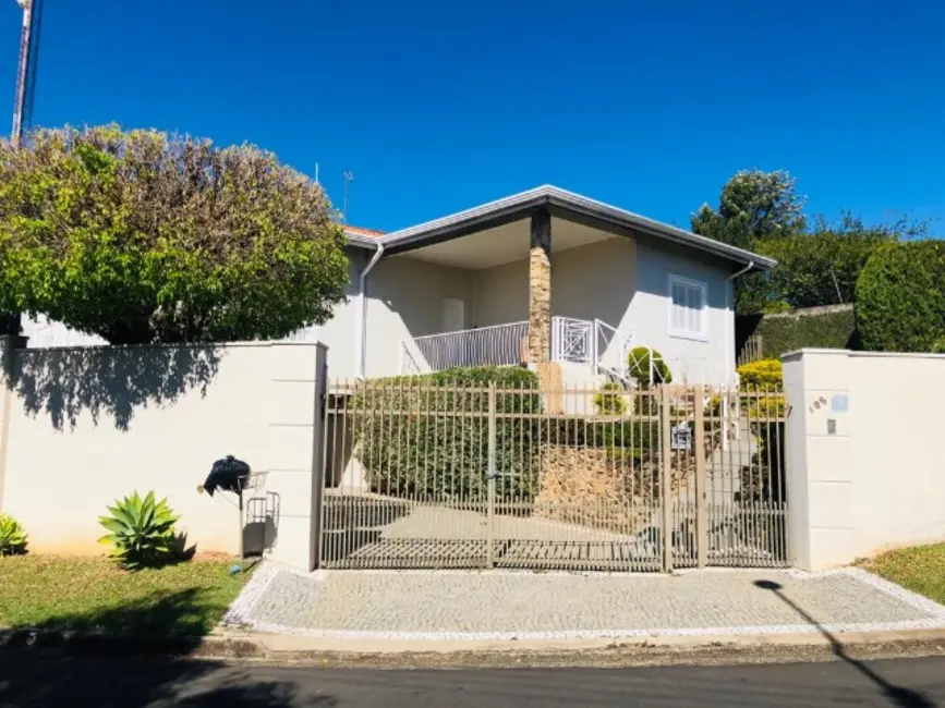 Foto 1 de Casa com 3 quartos à venda, 324m2 em Jaguariuna - SP