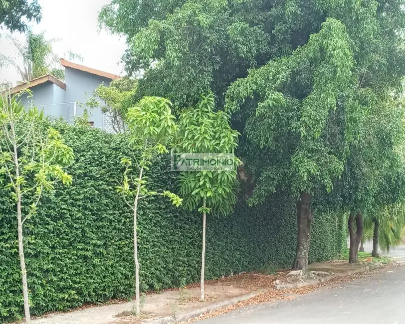 Foto 2 de Chácara com 5 quartos à venda, 360m2 em Lindoia - SP