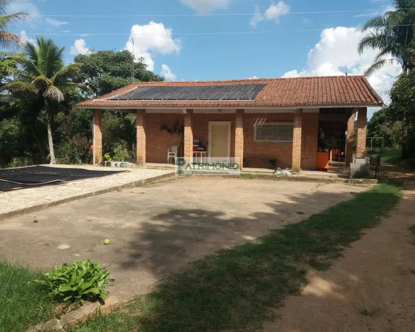 Foto 1 de Sítio / Rancho com 2 quartos à venda, 48000m2 em Pedreira - SP