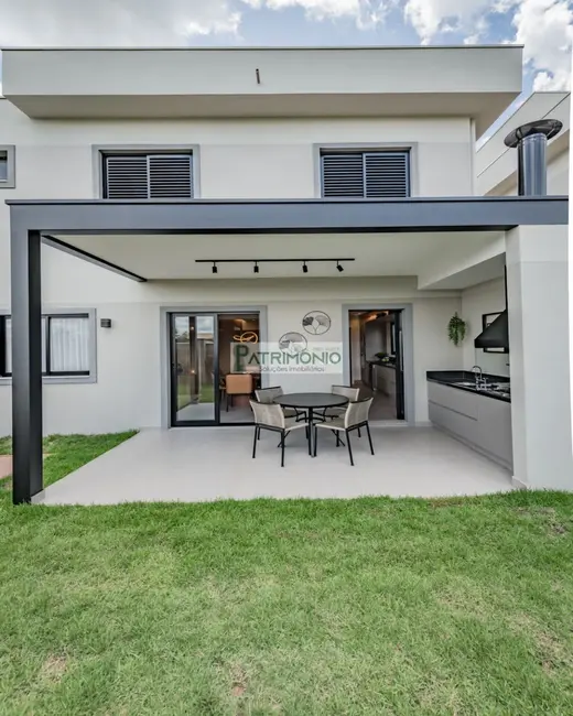 Foto 1 de Casa de Condomínio com 3 quartos à venda, 147m2 em Jaguariuna - SP