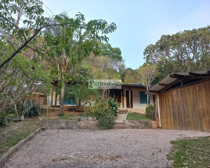 Foto 1 de Casa com 2 quartos à venda, 300m2 em Parque Valinhos, Valinhos - SP