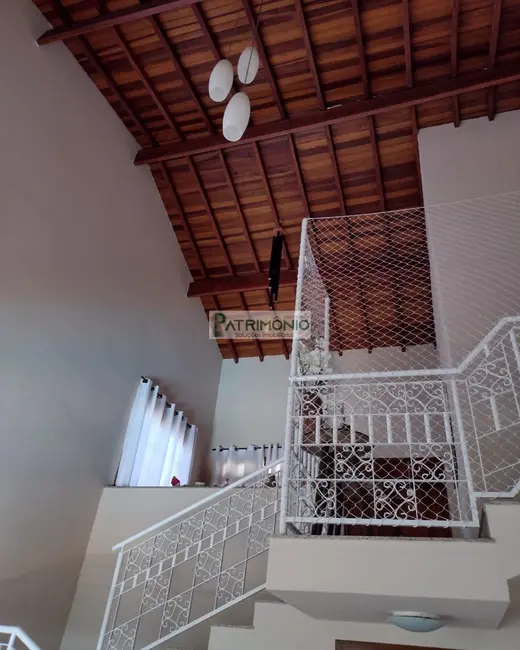 Foto 2 de Chácara com 3 quartos à venda, 330m2 em Jaguariuna - SP