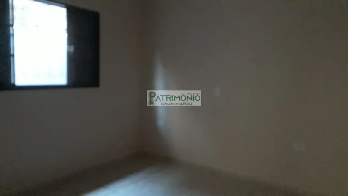 Foto 2 de Casa com 2 quartos à venda, 80m2 em Jaguariuna - SP