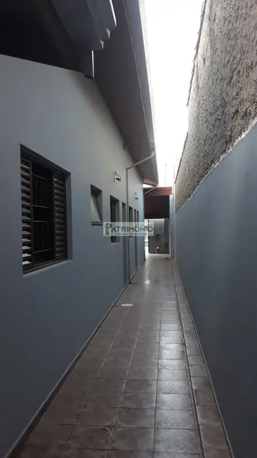 Foto 6 de Casa com 2 quartos à venda, 80m2 em Jaguariuna - SP