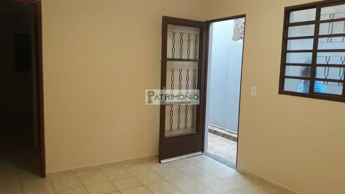 Foto 5 de Casa com 2 quartos à venda, 80m2 em Jaguariuna - SP
