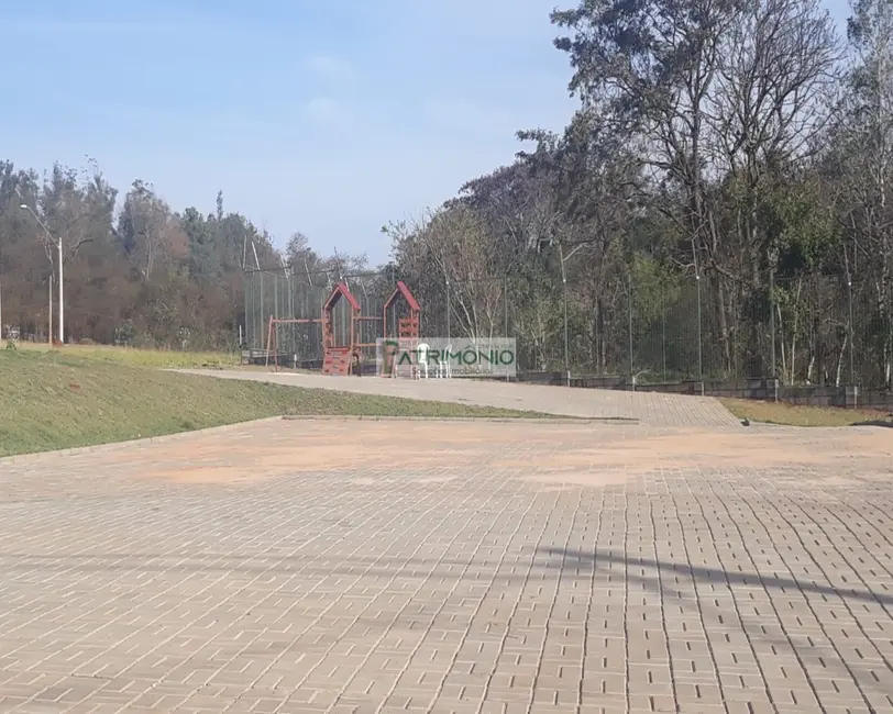 Foto 4 de Terreno / Lote à venda, 326m2 em Jaguariuna - SP