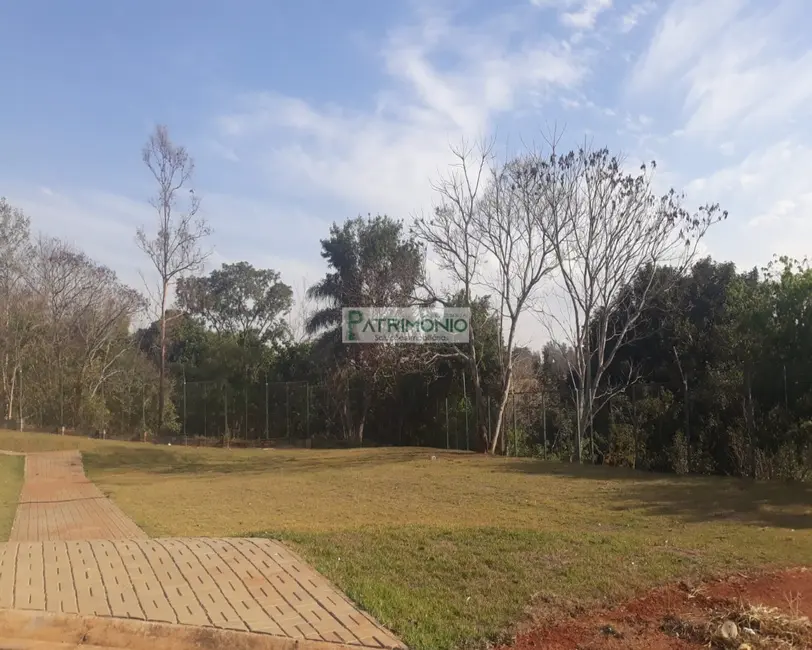 Foto 3 de Terreno / Lote à venda, 326m2 em Jaguariuna - SP