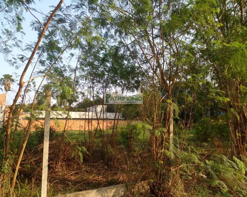 Foto 2 de Terreno / Lote à venda, 274m2 em Jaguariuna - SP