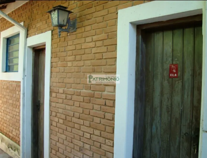 Foto 2 de Casa com 3 quartos à venda, 480m2 em Jaguariuna - SP