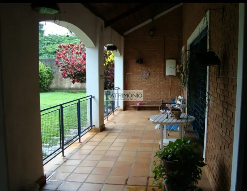 Foto 9 de Casa com 3 quartos à venda, 480m2 em Jaguariuna - SP