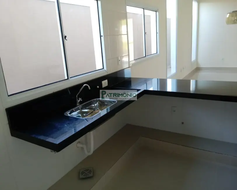 Foto 4 de Casa de Condomínio com 3 quartos à venda, 176m2 em Jaguariuna - SP