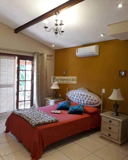 Foto 5 de Casa de Condomínio com 3 quartos à venda, 260m2 em Jaguariuna - SP