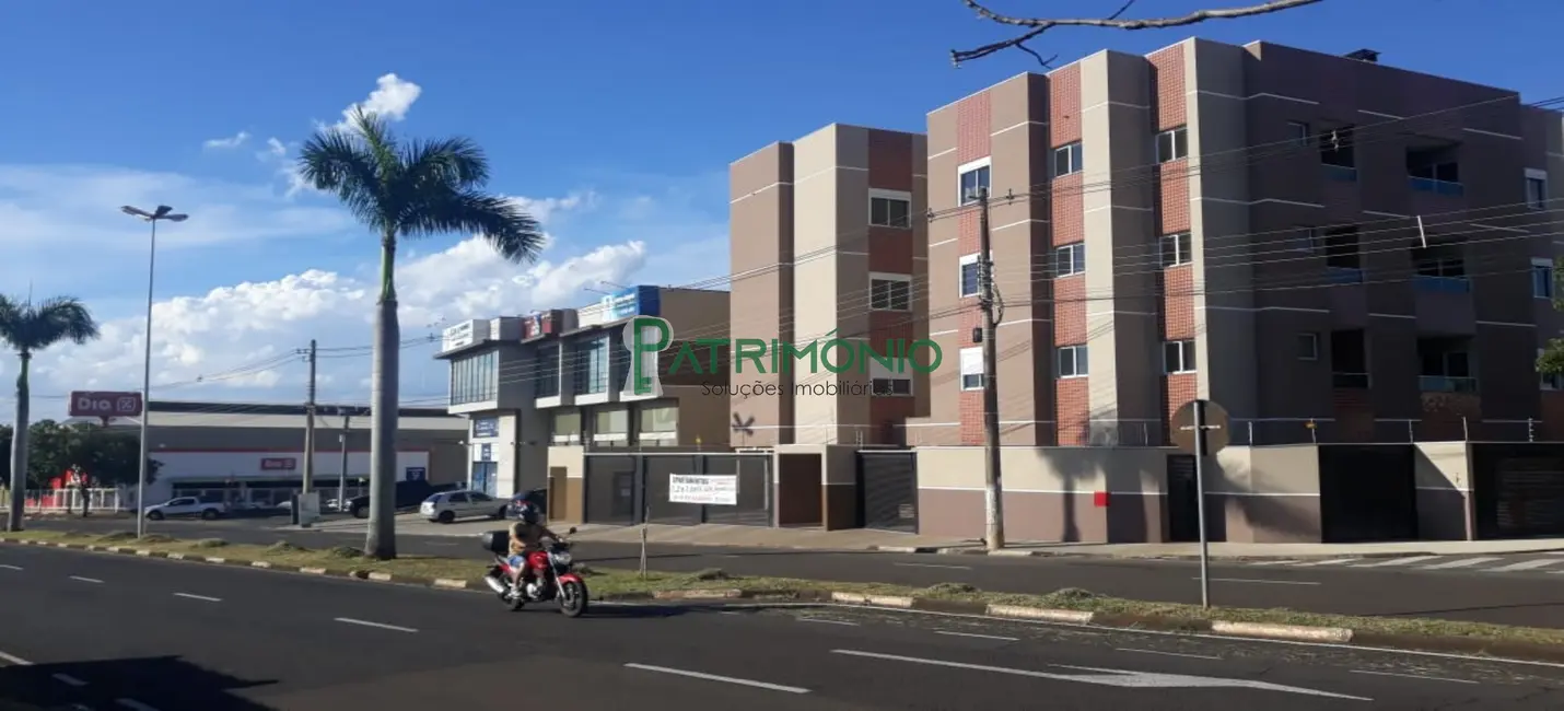 Foto 1 de Apartamento com 2 quartos à venda e para alugar, 70m2 em Jaguariuna - SP