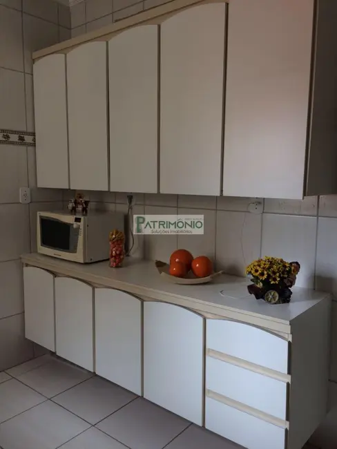 Foto 1 de Apartamento com 2 quartos à venda, 79m2 em Jaguariuna - SP