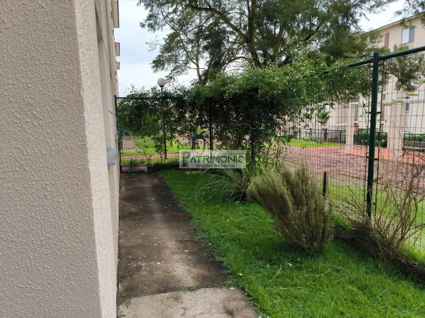 Foto 2 de Apartamento com 2 quartos à venda, 46m2 em Jaguariuna - SP