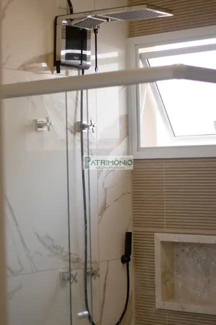 Foto 3 de Casa de Condomínio com 3 quartos à venda, 160m2 em Jaguariuna - SP