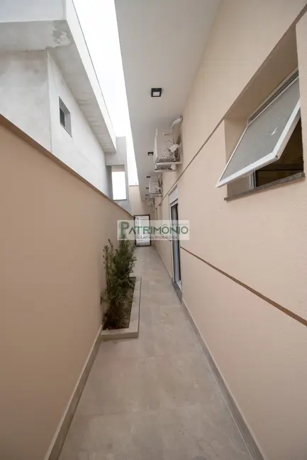 Foto 8 de Casa de Condomínio com 3 quartos à venda, 160m2 em Jaguariuna - SP