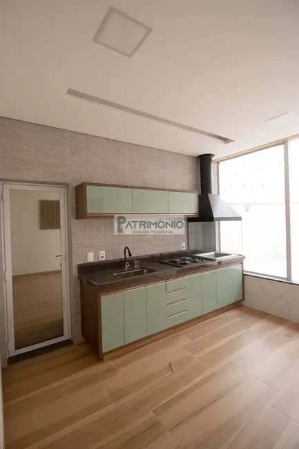 Foto 5 de Casa de Condomínio com 3 quartos à venda, 160m2 em Jaguariuna - SP