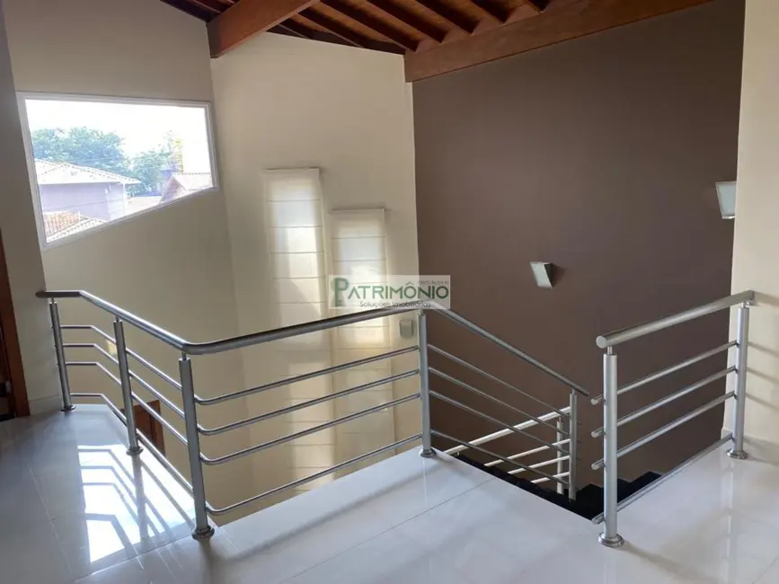 Foto 2 de Casa de Condomínio com 3 quartos à venda, 234m2 em Jaguariuna - SP