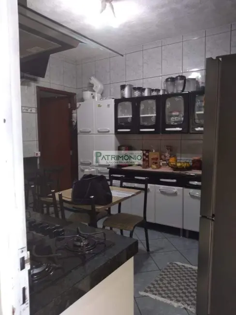 Foto 6 de Casa com 2 quartos à venda, 113m2 em Jaguariuna - SP