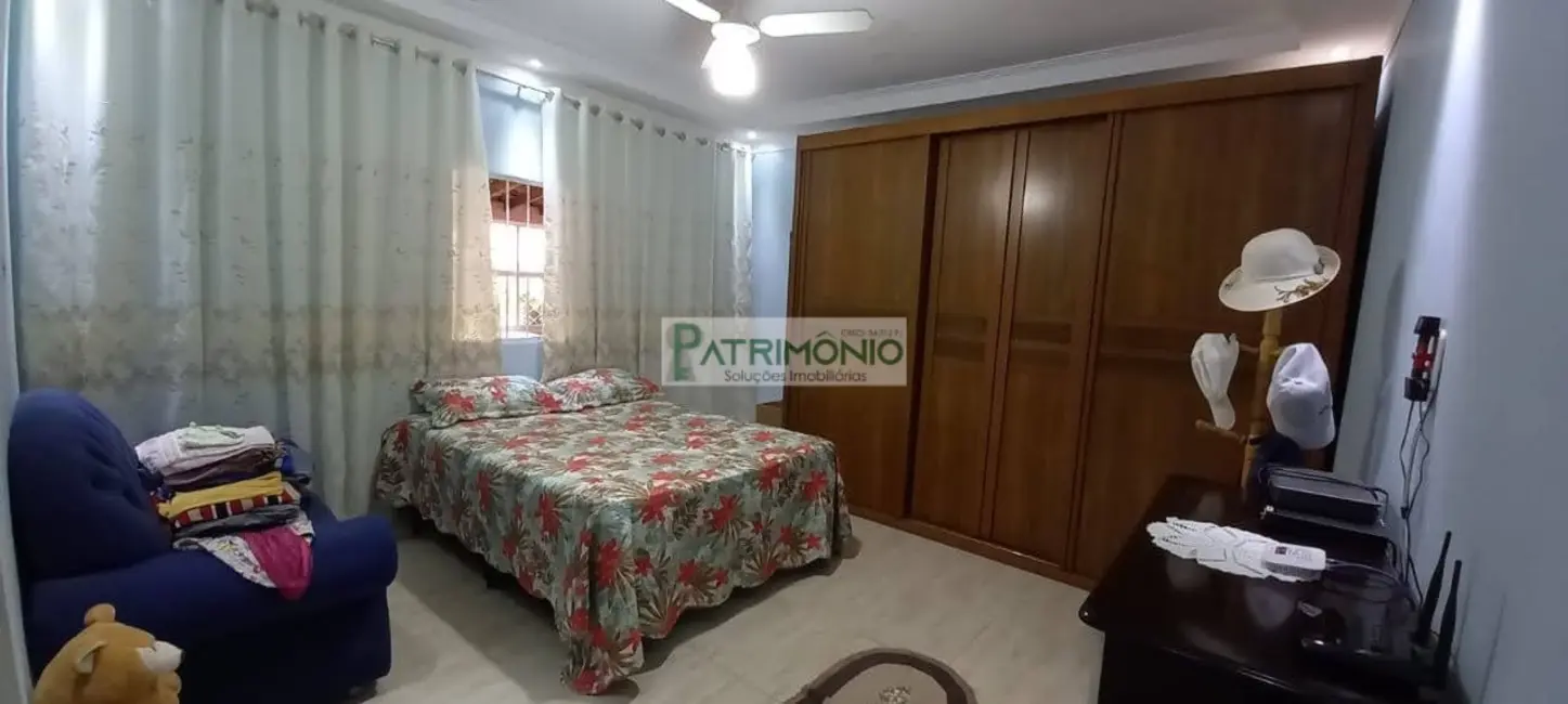 Foto 7 de Casa com 2 quartos à venda, 141m2 em Jaguariuna - SP