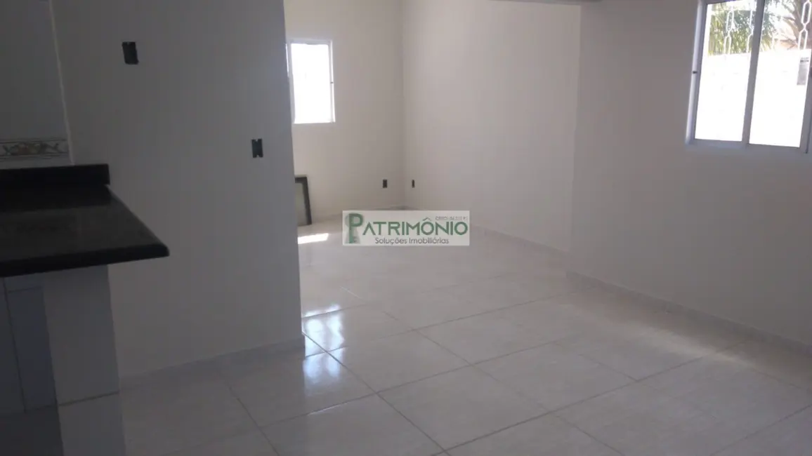 Foto 4 de Casa com 3 quartos à venda, 120m2 em Jaguariuna - SP