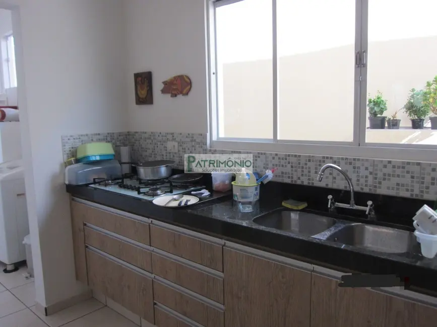 Foto 6 de Casa de Condomínio com 4 quartos à venda, 289m2 em Jaguariuna - SP