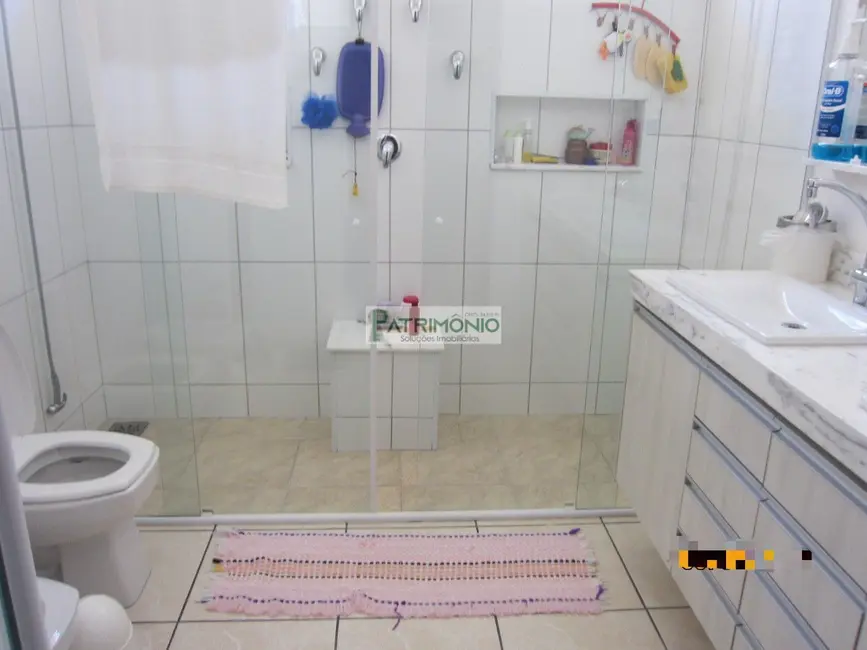 Foto 2 de Casa de Condomínio com 4 quartos à venda, 289m2 em Jaguariuna - SP