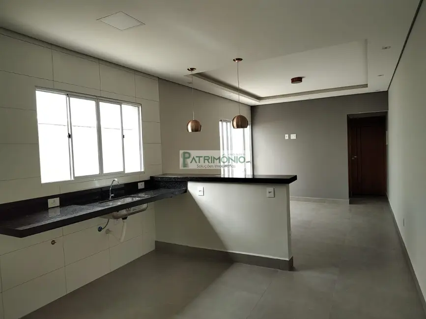 Foto 1 de Casa com 2 quartos à venda, 70m2 em Jaguariuna - SP